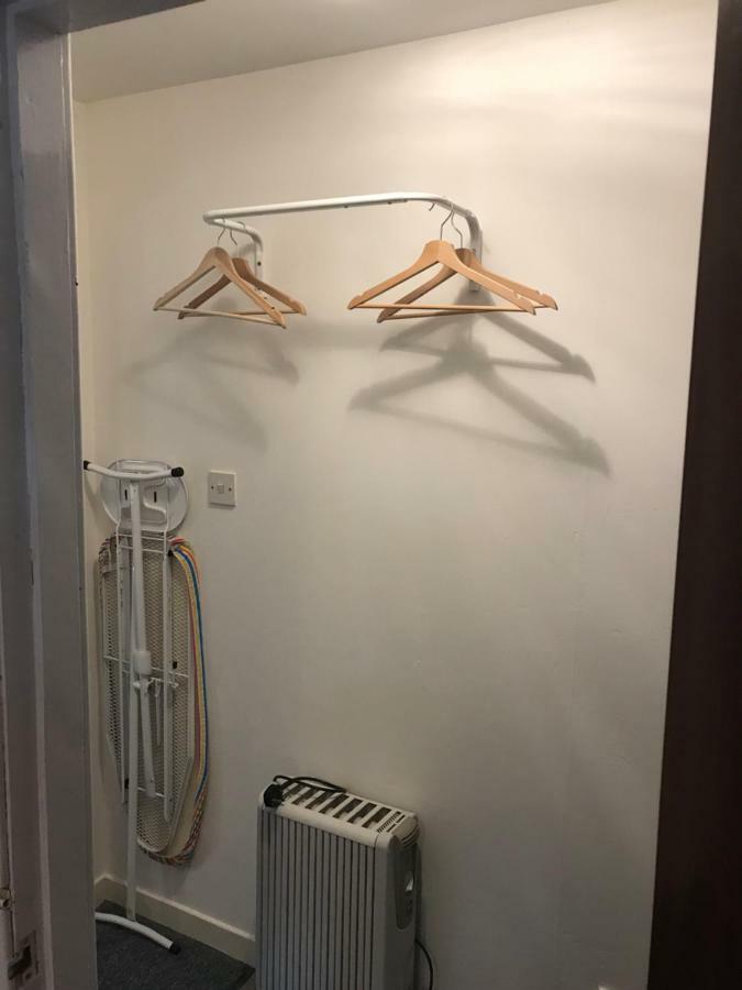 Shalimar Annex Hotel Олнес Екстериор снимка